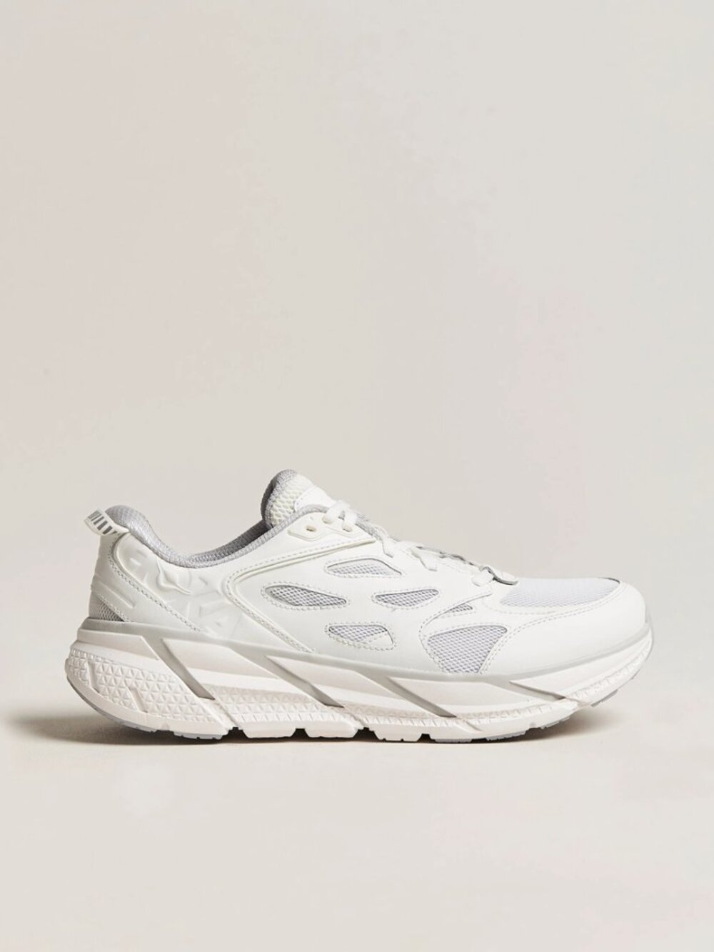 Hoka One One Women's White Clifton L Low-Top Athletic Sneaker Size 10